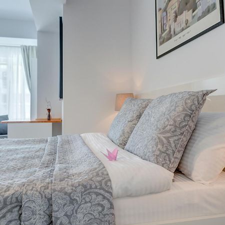 Bucharest Airport Suites & Villas أوتوبين المظهر الخارجي الصورة