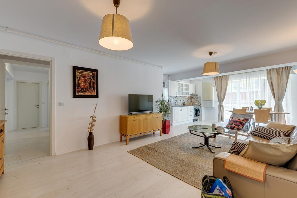 Bucharest Airport Suites & Villas أوتوبين المظهر الخارجي الصورة