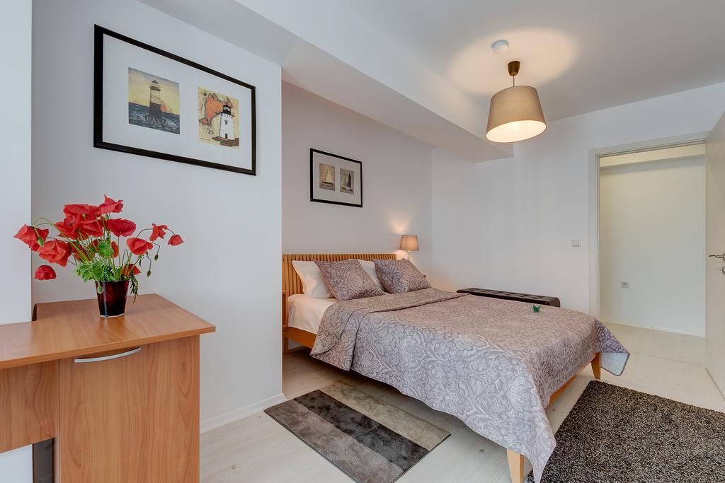 Bucharest Airport Suites & Villas أوتوبين المظهر الخارجي الصورة