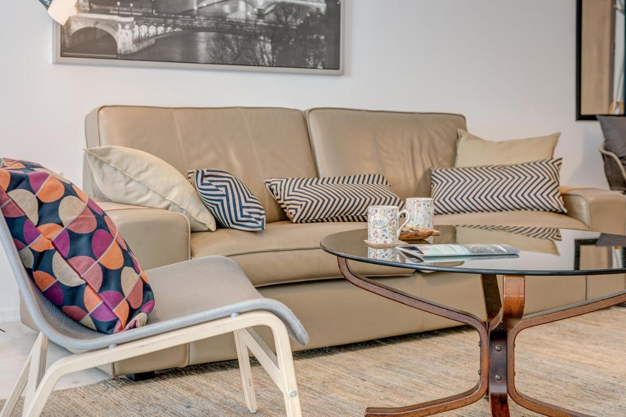 Bucharest Airport Suites & Villas أوتوبين المظهر الخارجي الصورة