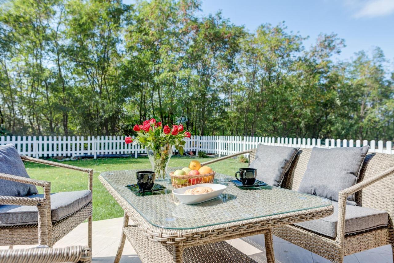 Bucharest Airport Suites & Villas أوتوبين المظهر الخارجي الصورة