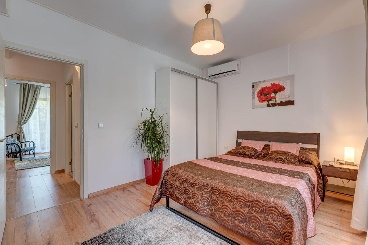 Bucharest Airport Suites & Villas أوتوبين المظهر الخارجي الصورة